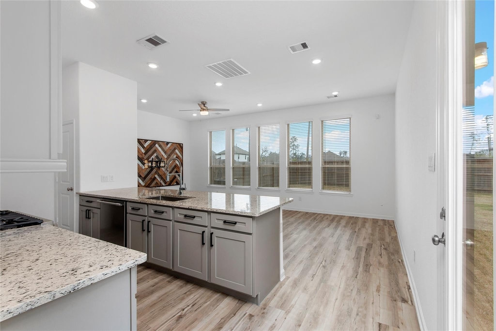 650 Aspen Falls Ct - Photo 6