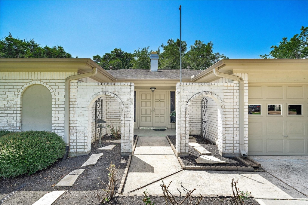 4811 Marywood Drive - Photo 1