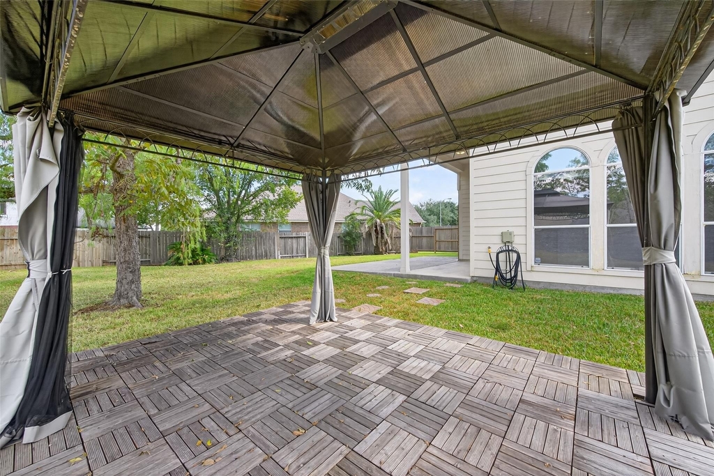 1003 Alp Springs Court - Photo 49