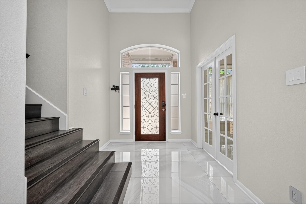 1003 Alp Springs Court - Photo 5