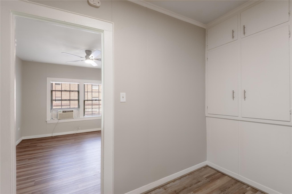 811 Sam Houston Avenue - Photo 7