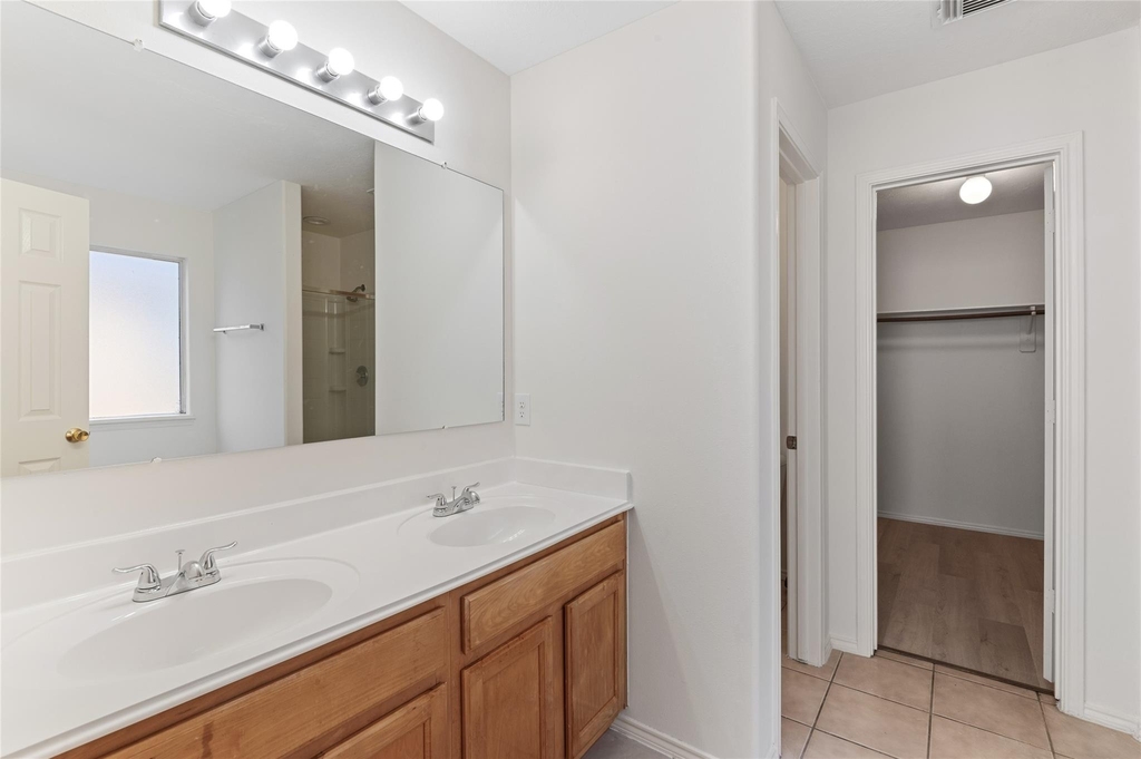 2923 Katybriar Lane - Photo 14