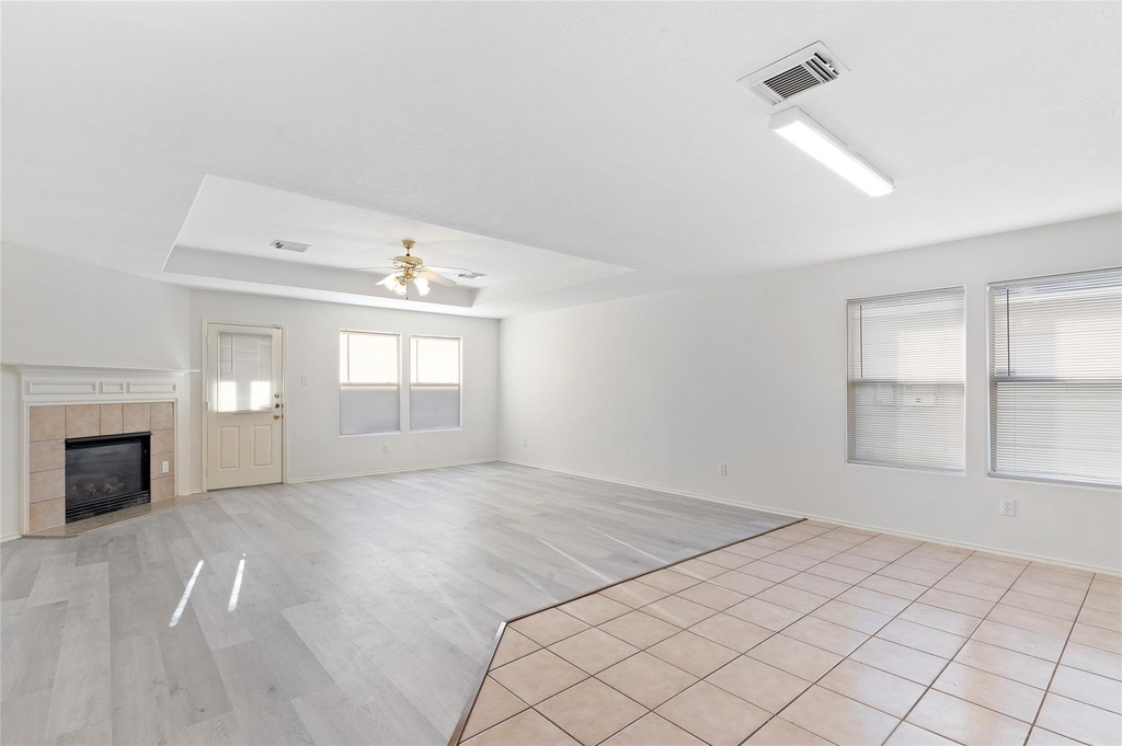 2923 Katybriar Lane - Photo 3