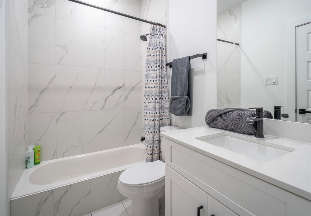 316 Thornton Road - Photo 6