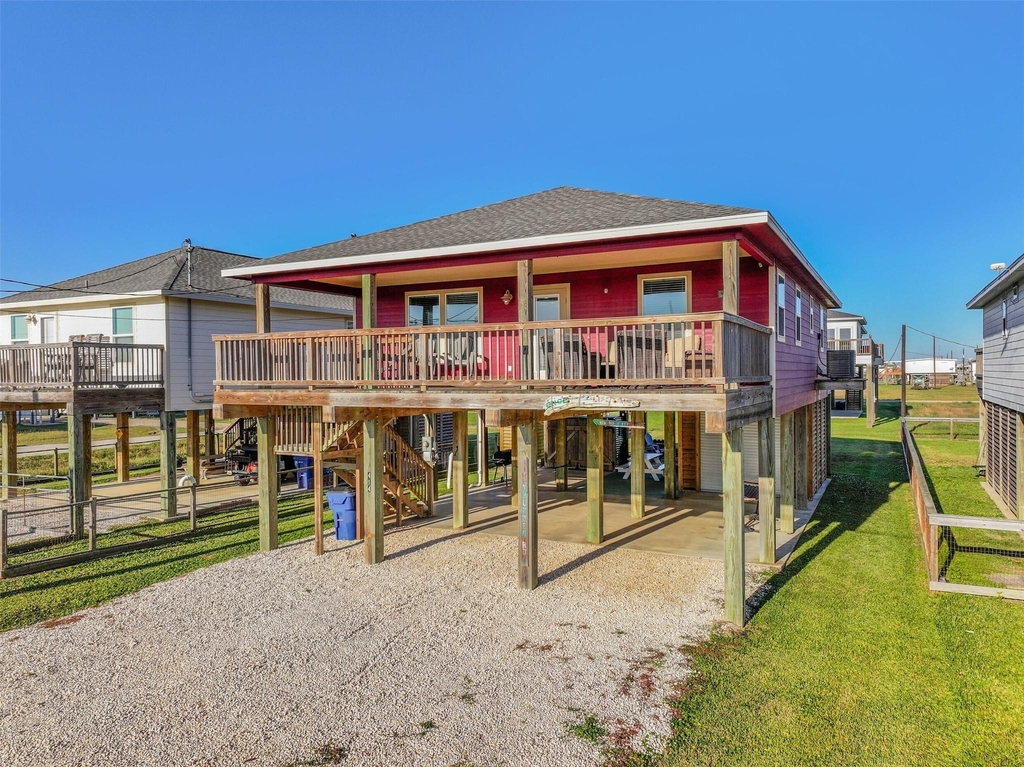 414 Thunder Road - Photo 1