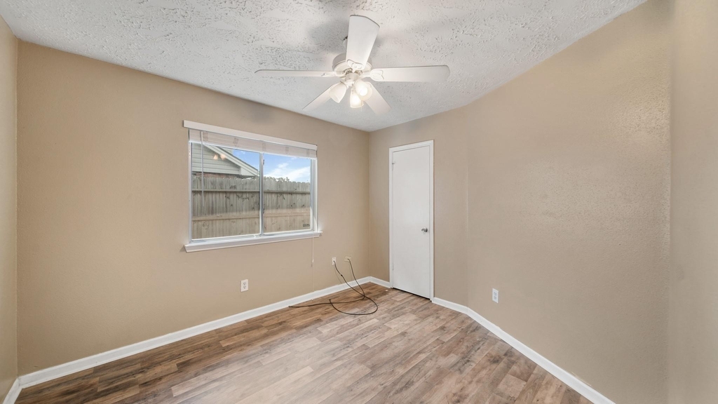 2012 Sandy Knoll Drive - Photo 17