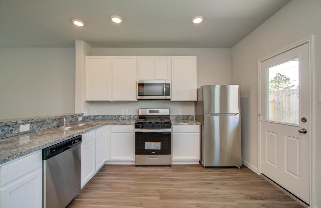 22223 Regal Heights Lane - Photo 8