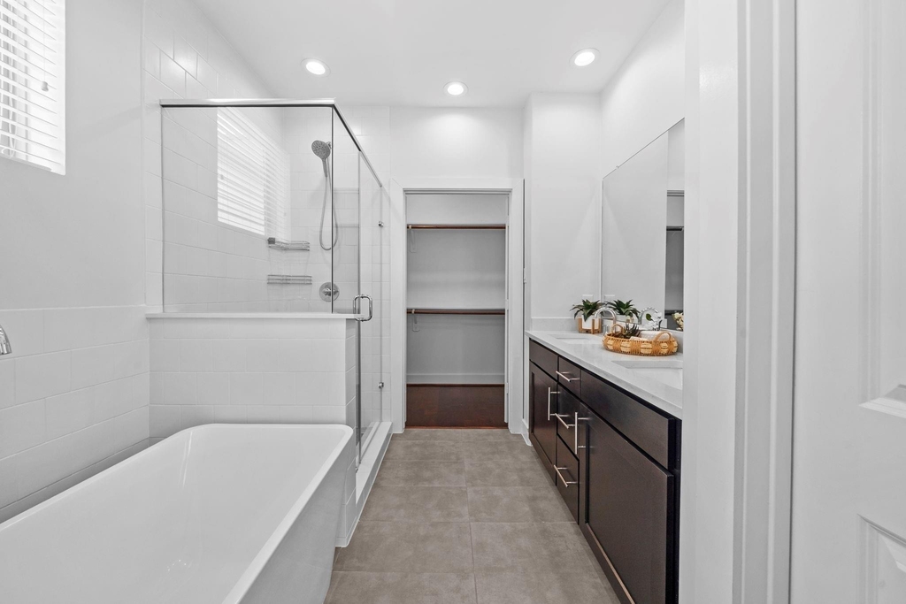 2228 Mcgowen Street - Photo 20