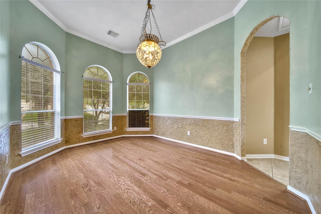 20790 Kenswick Park Drive - Photo 4