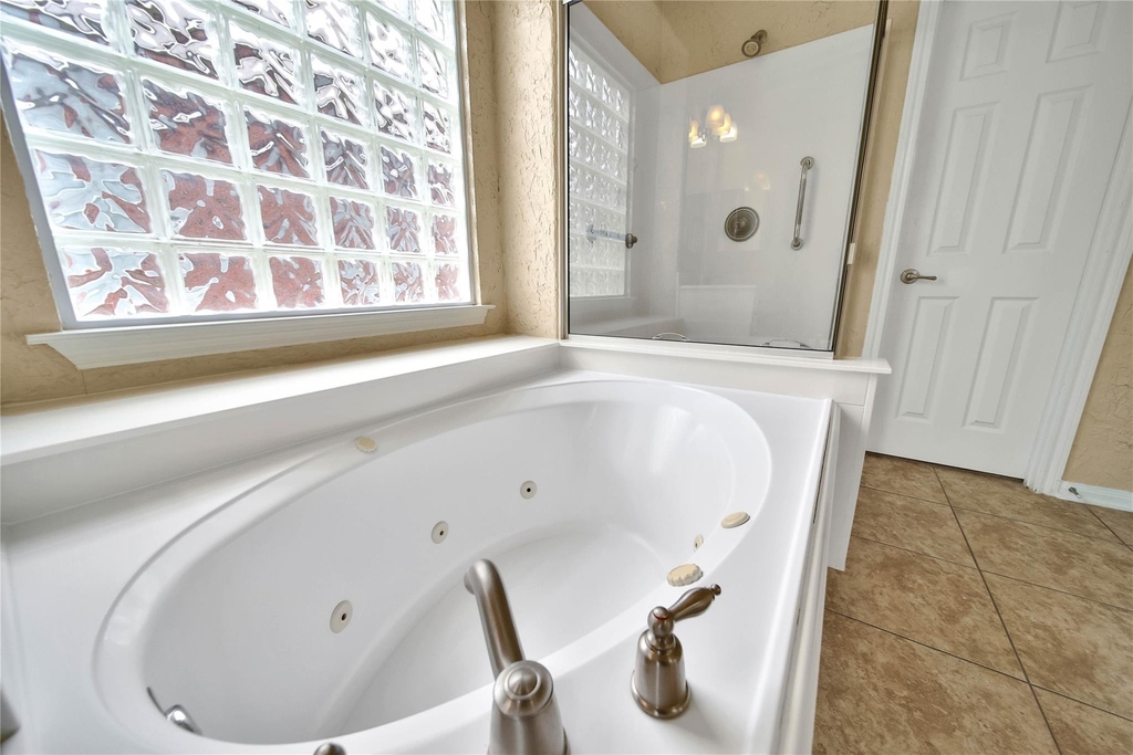 20790 Kenswick Park Drive - Photo 17