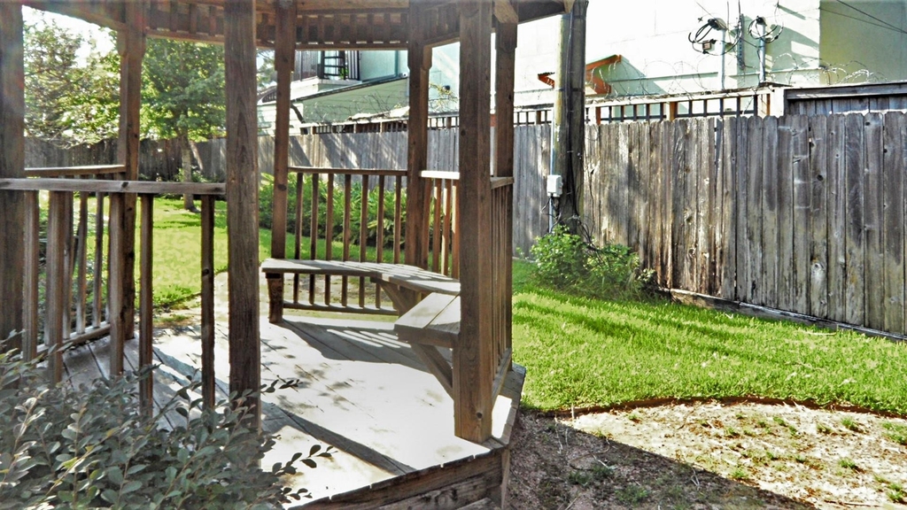 2944 Sandcastle Lane - Photo 35