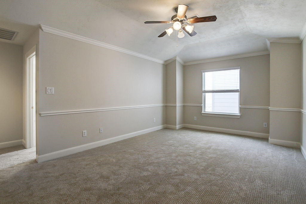 2944 Sandcastle Lane - Photo 22