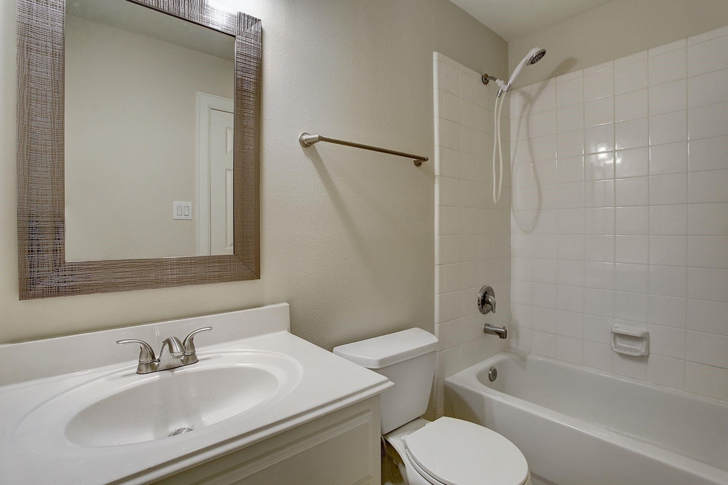 2944 Sandcastle Lane - Photo 31