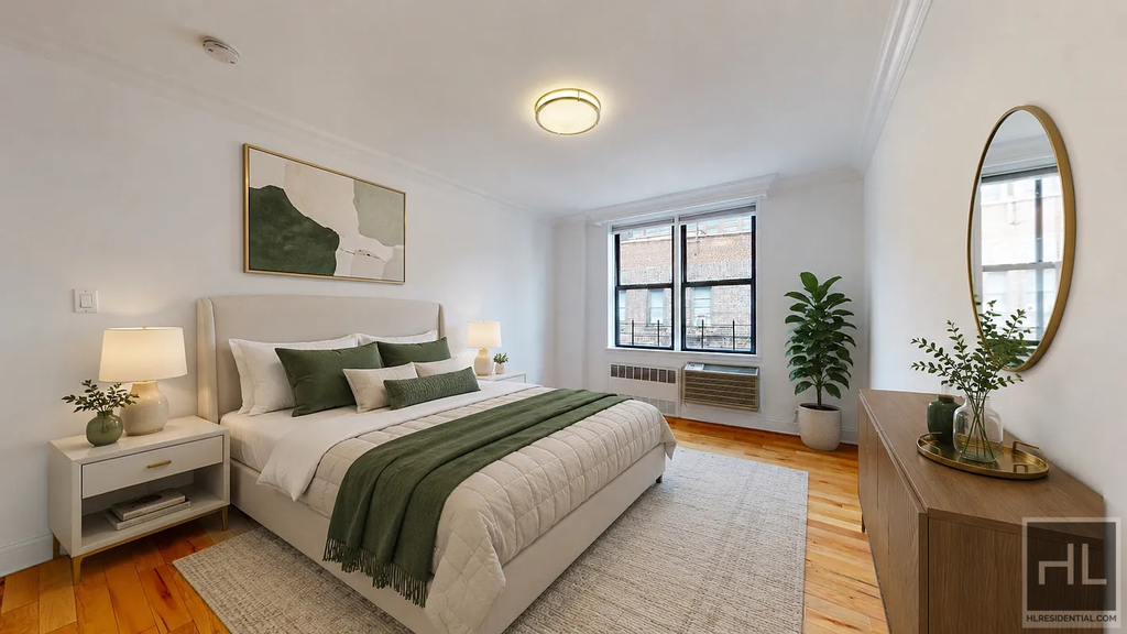 West 13 Street - Photo 1