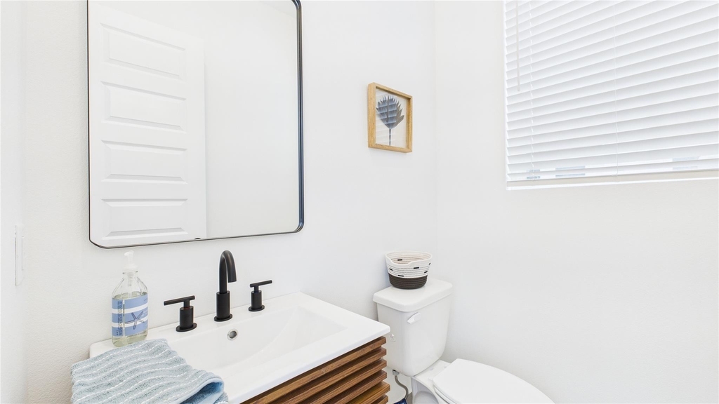 2426 Freeman Street - Photo 24