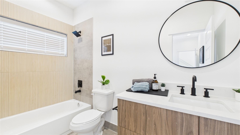 2426 Freeman Street - Photo 10