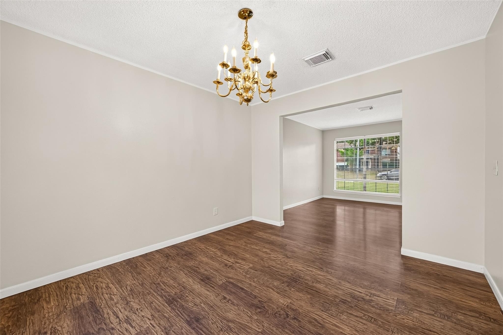10115 Storm Meadow Drive - Photo 4