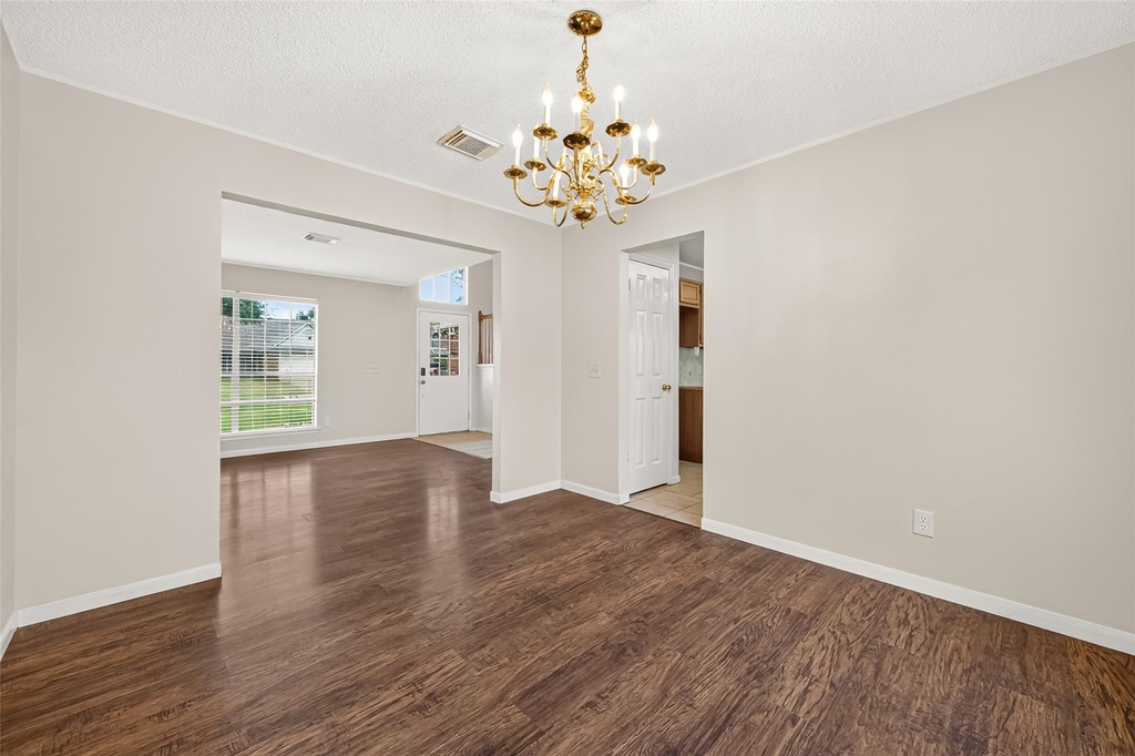 10115 Storm Meadow Drive - Photo 5