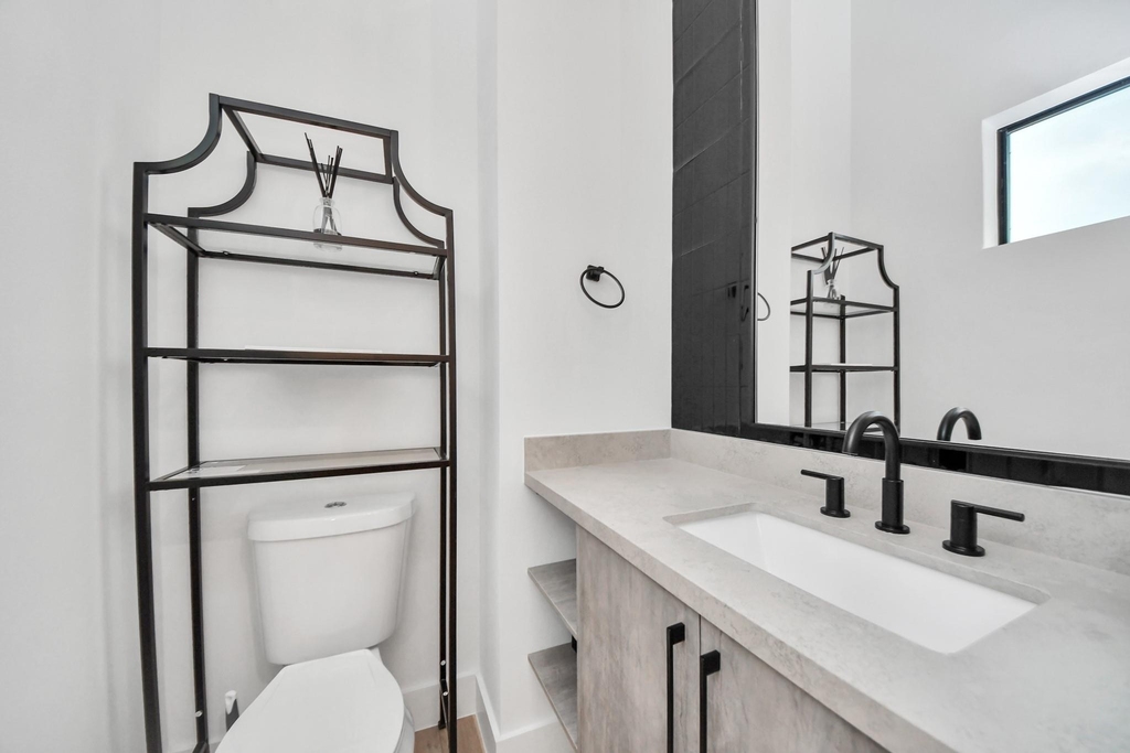 5905 Fairdale Lane - Photo 28