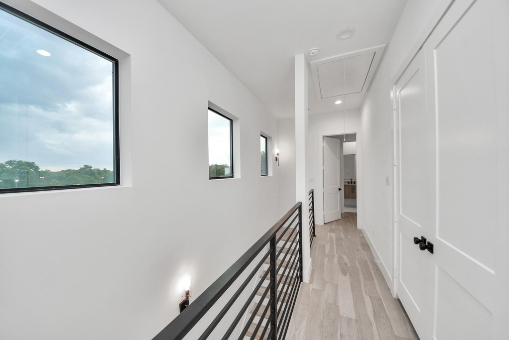 5905 Fairdale Lane - Photo 14