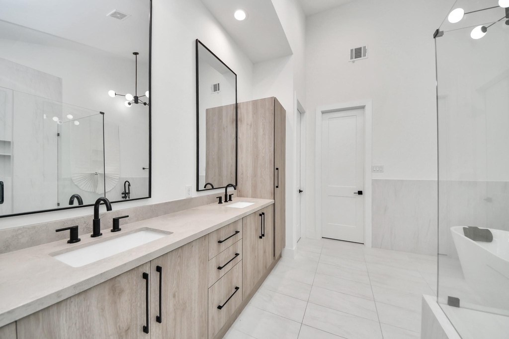 5905 Fairdale Lane - Photo 12
