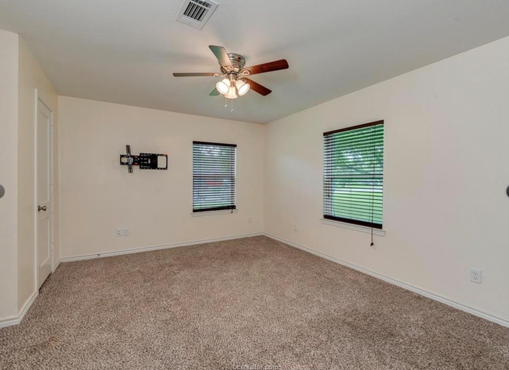 406 Emmett Street - Photo 7