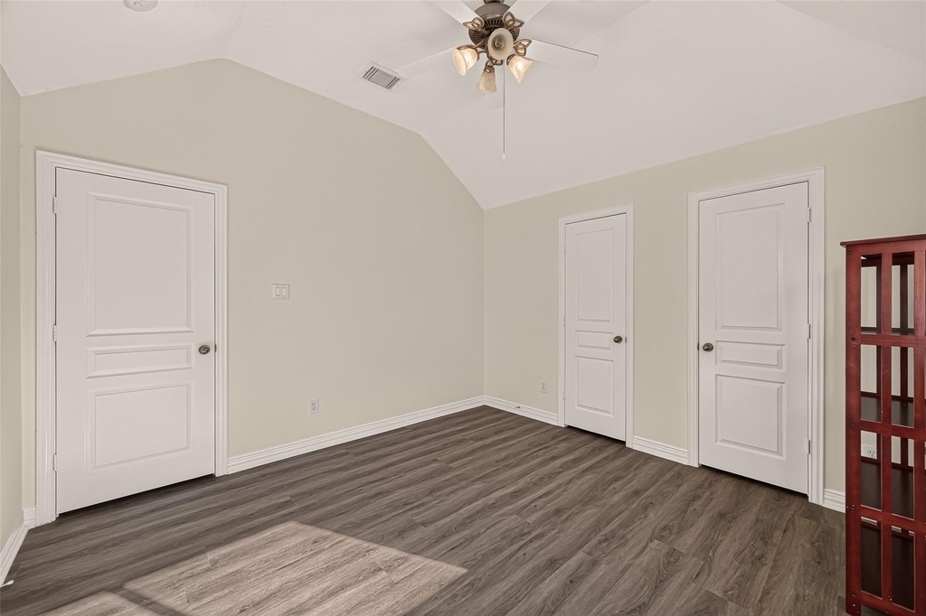 18103 Blues Point Drive - Photo 16