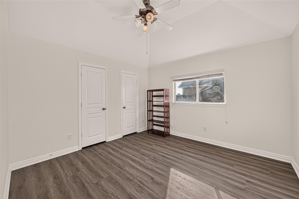 18103 Blues Point Drive - Photo 15
