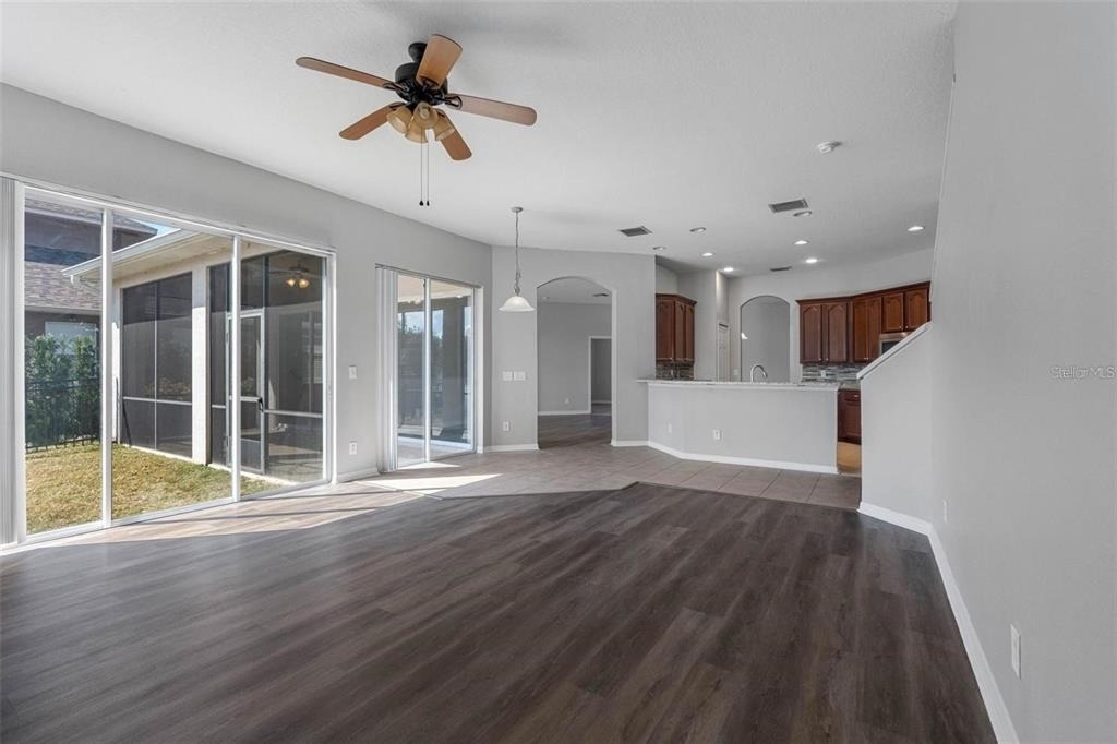 4820 Portmarnock Way - Photo 2