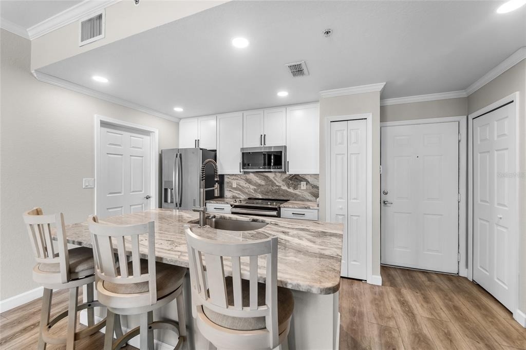 700 S Harbour Island Boulevard - Photo 3