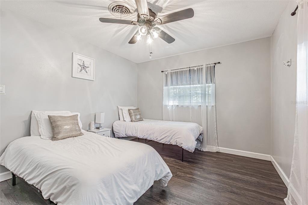 863 Bay Breeze Terrace - Photo 18