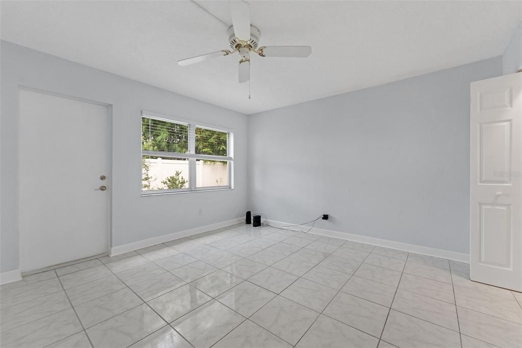 4700 Cove Circle - Photo 23