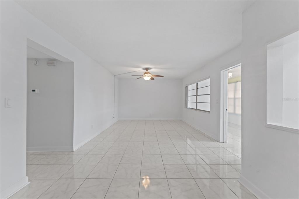 4700 Cove Circle - Photo 7