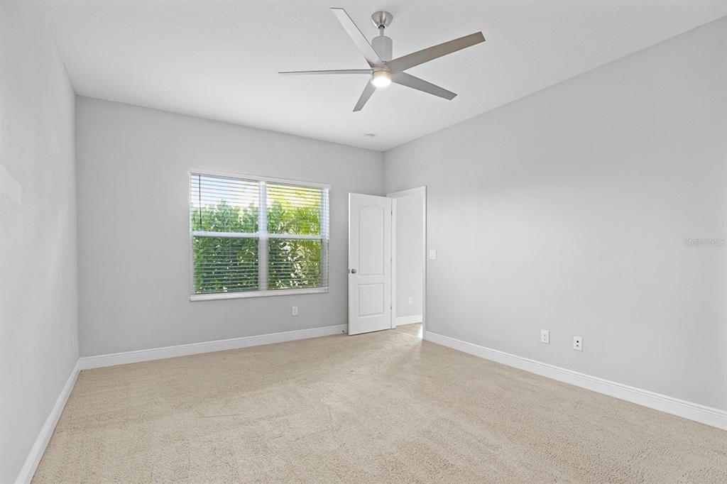 5420 Silver Sun Drive - Photo 14