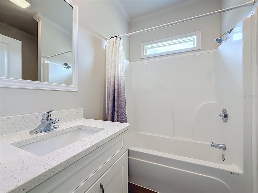 719 19th Street S - Photo 13