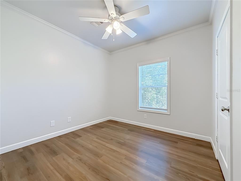 719 19th Street S - Photo 10