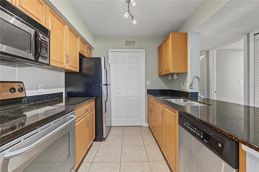 3261 Haviland Court - Photo 10