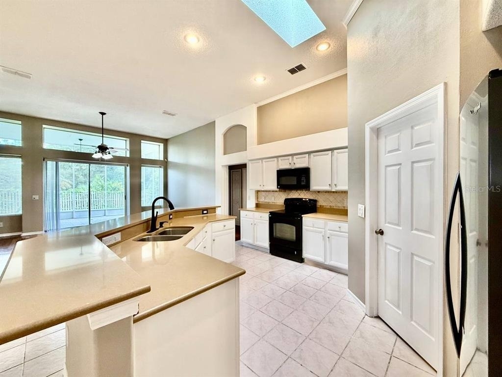 19021 Weatherstone Drive - Photo 21