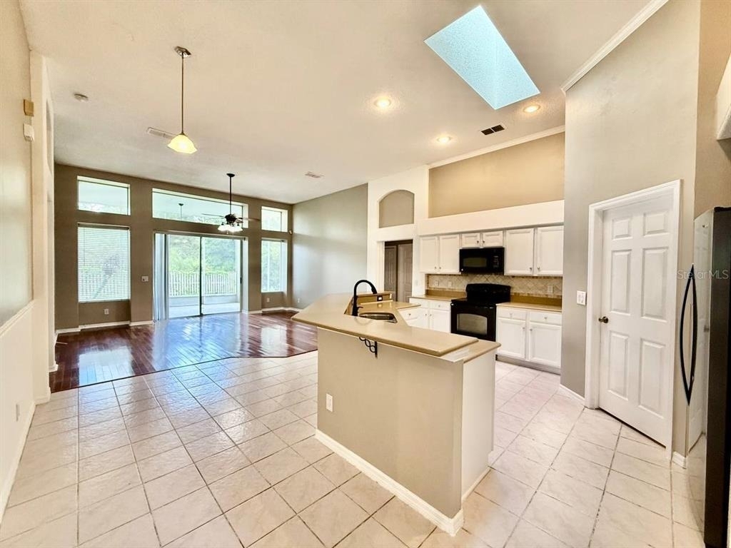 19021 Weatherstone Drive - Photo 13