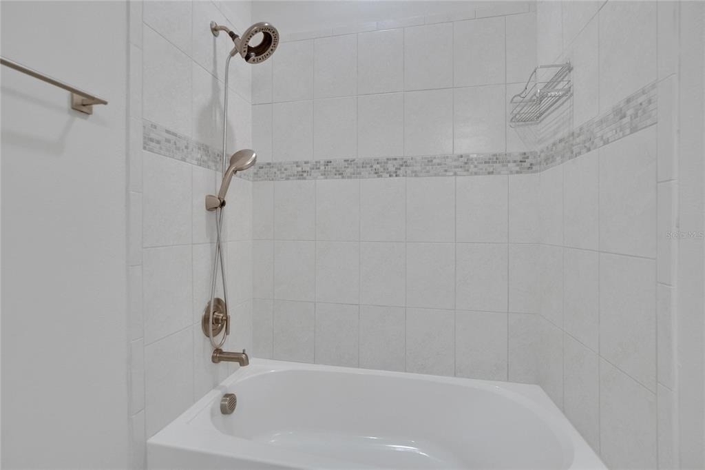 4622 Dover Bluff Court - Photo 9