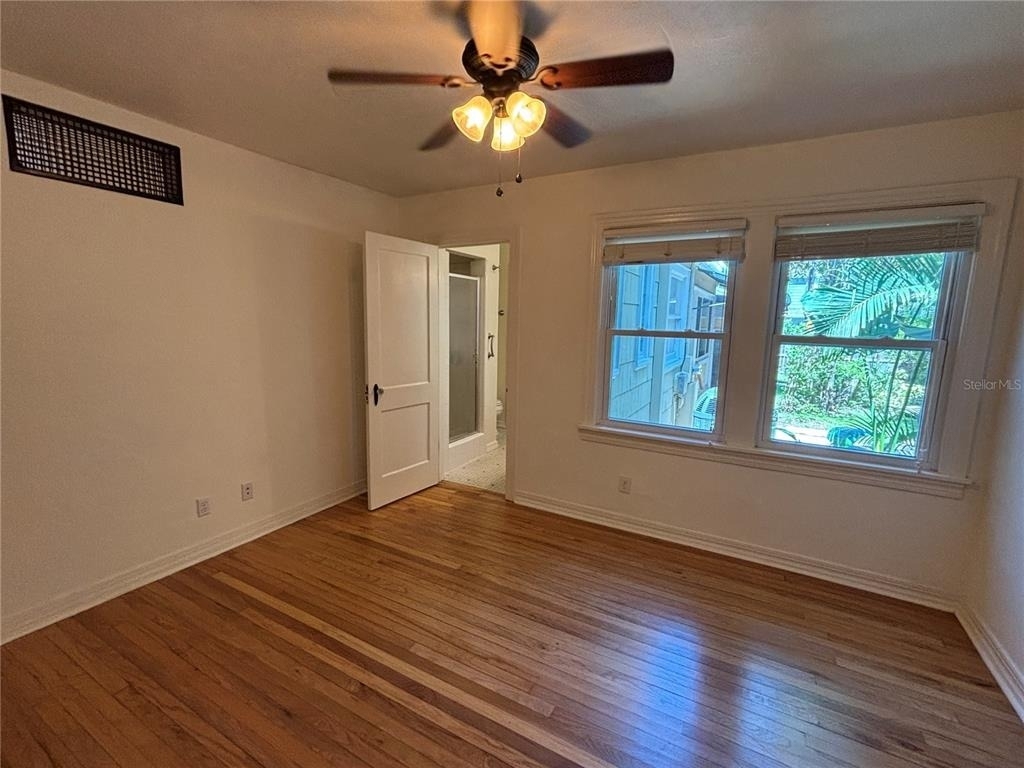495 24th Avenue N - Photo 21