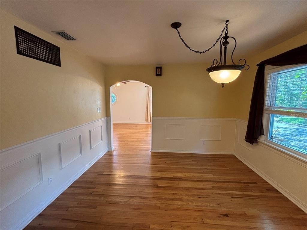 495 24th Avenue N - Photo 8