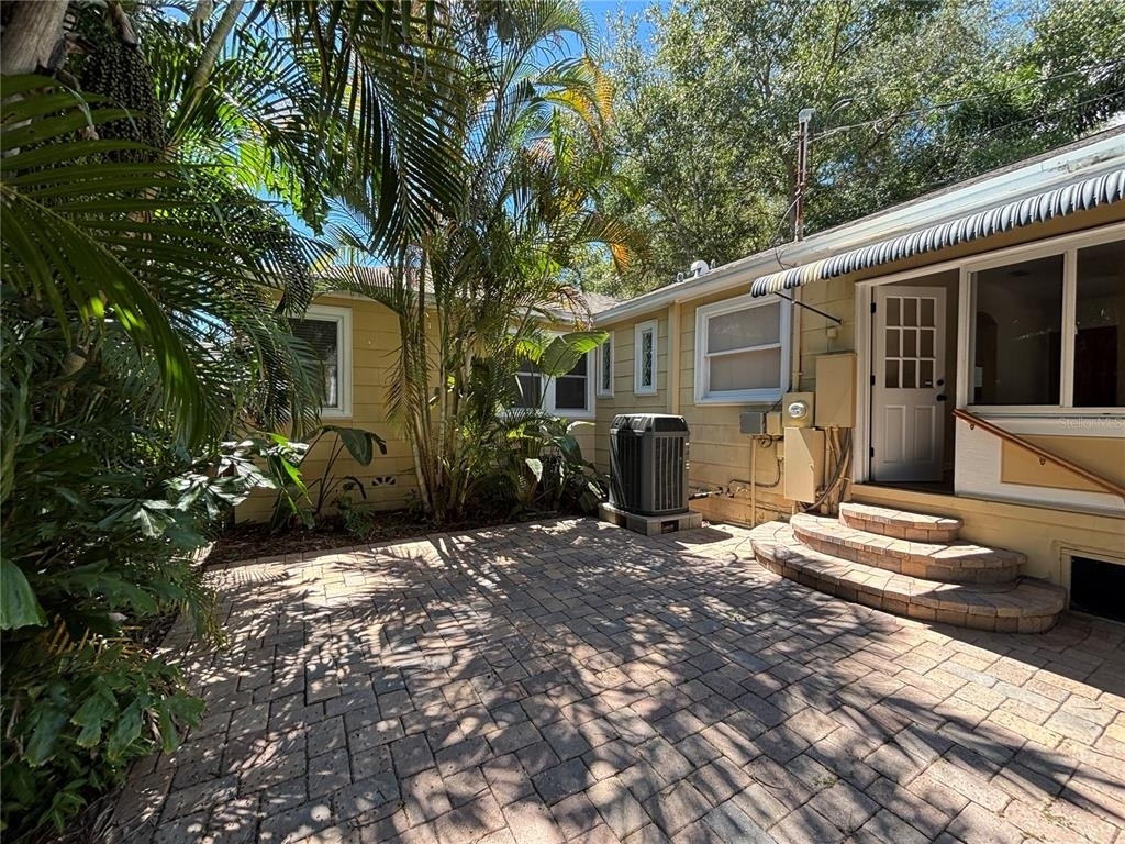 495 24th Avenue N - Photo 28