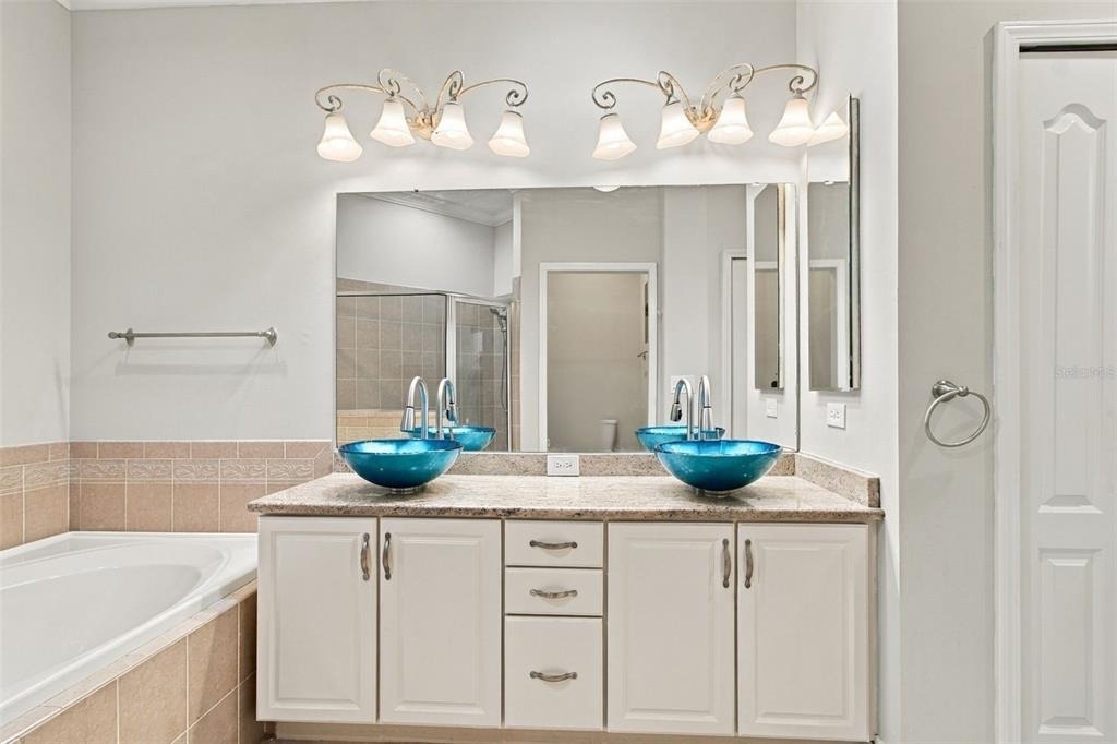 7526 Deer Path Lane - Photo 24