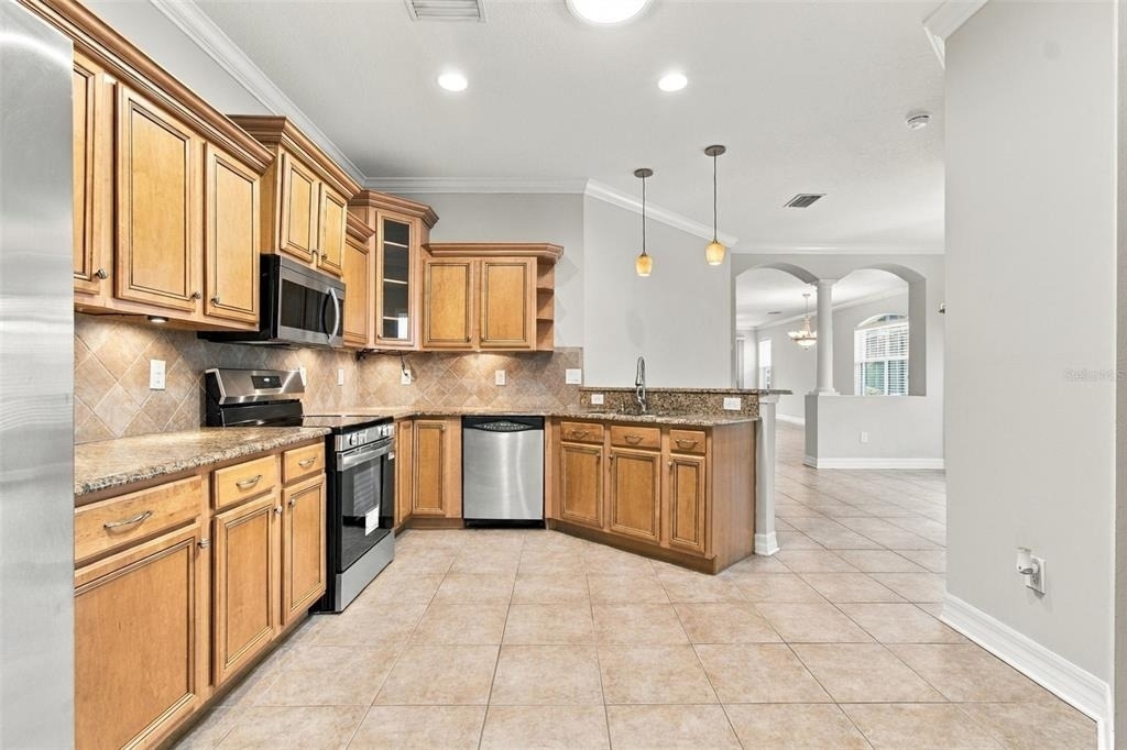 7526 Deer Path Lane - Photo 12