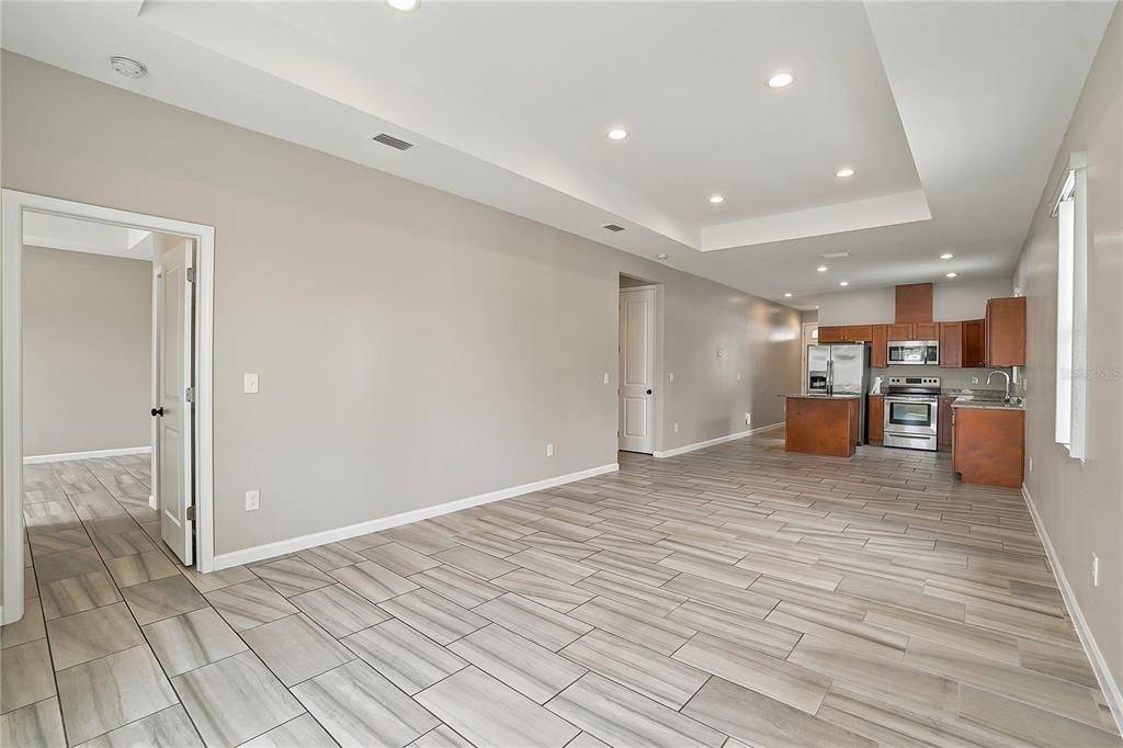 2736 W Spruce Street - Photo 9