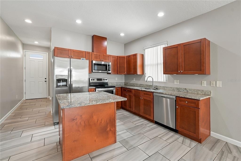 2736 W Spruce Street - Photo 6