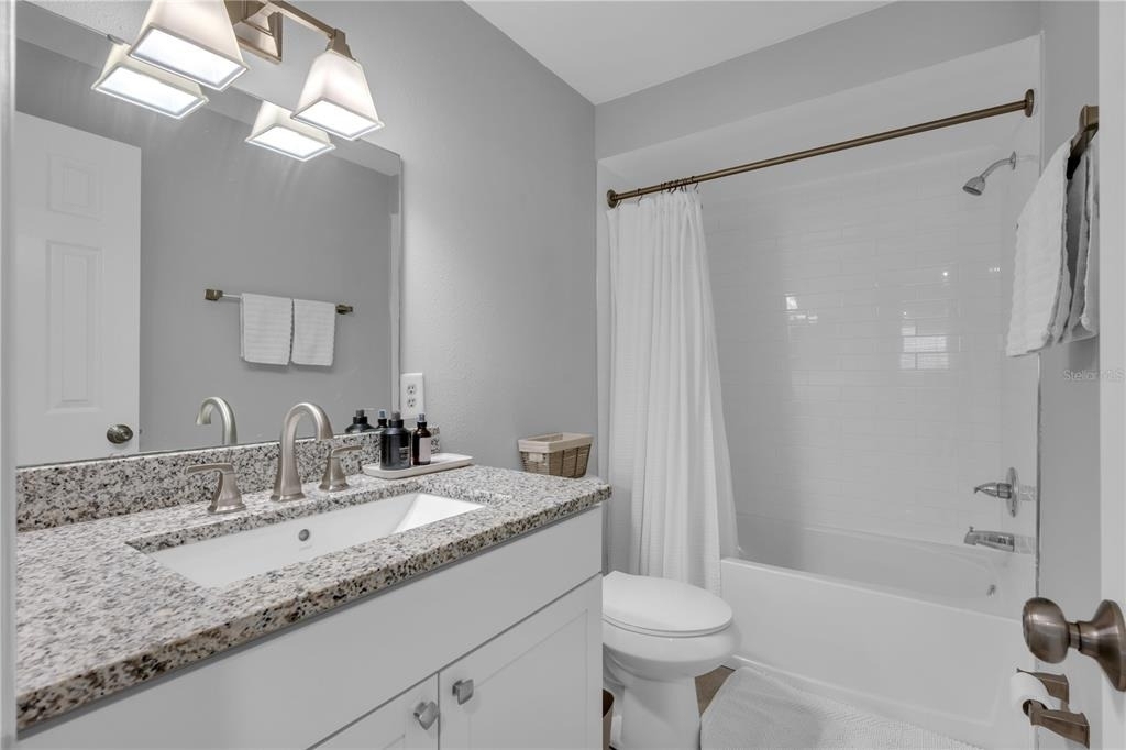 411 S Willow Avenue - Photo 8