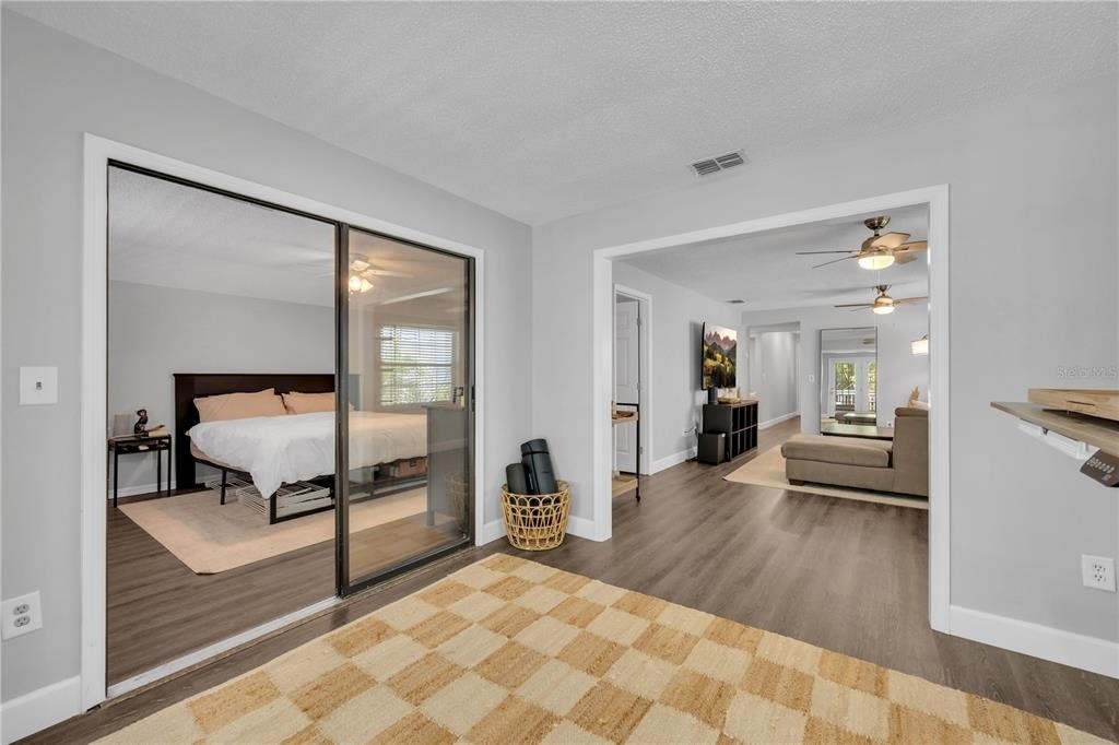 411 S Willow Avenue - Photo 14