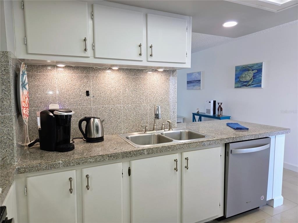 285 107th Avenue - Photo 13